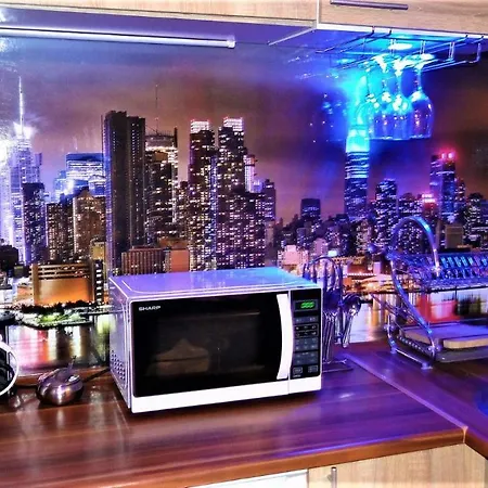 Апартаменты Dubaj *