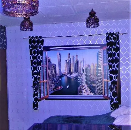 Апартаменты Dubaj *